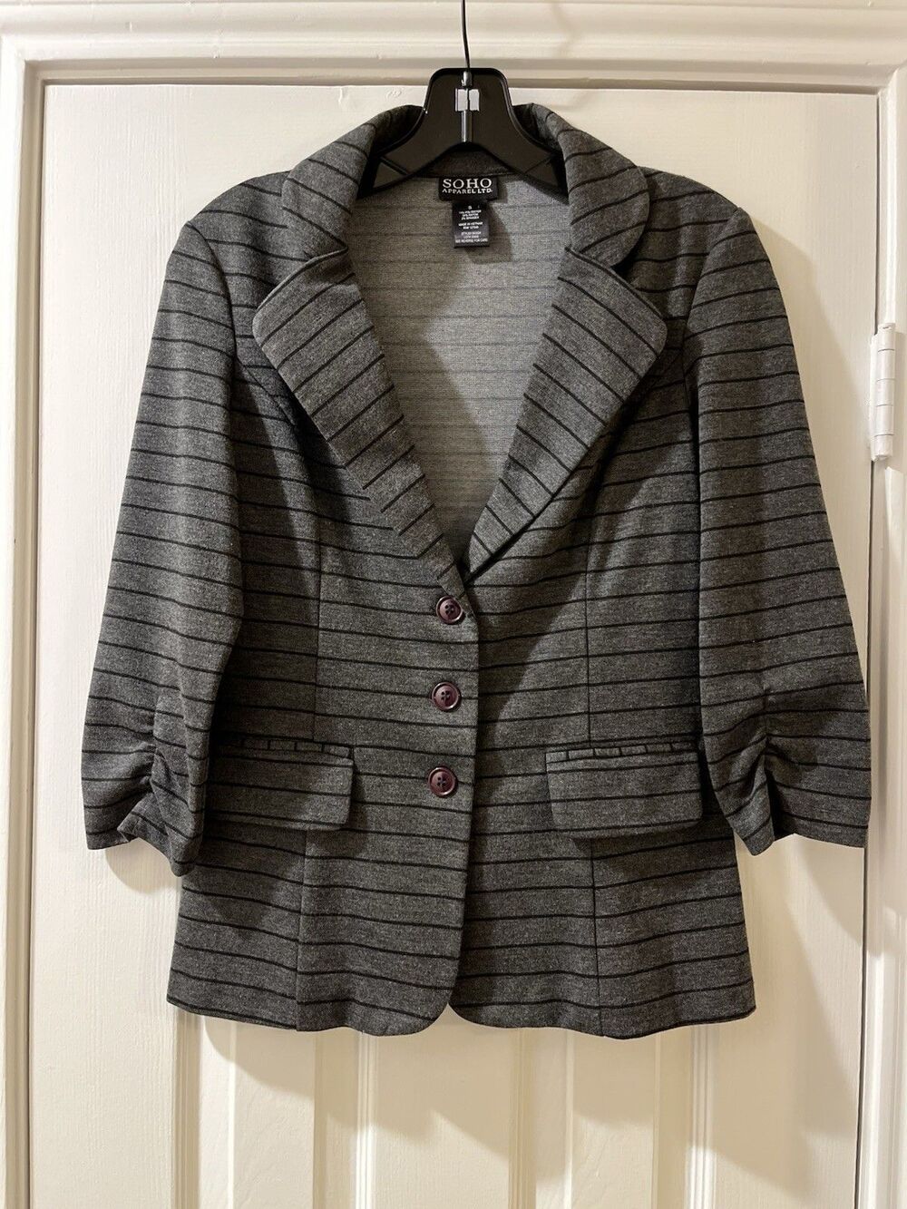 SOHO Apparel womens Gray Striped Knit 3/4 Sleeve Fitted Blazer Jacket size Small